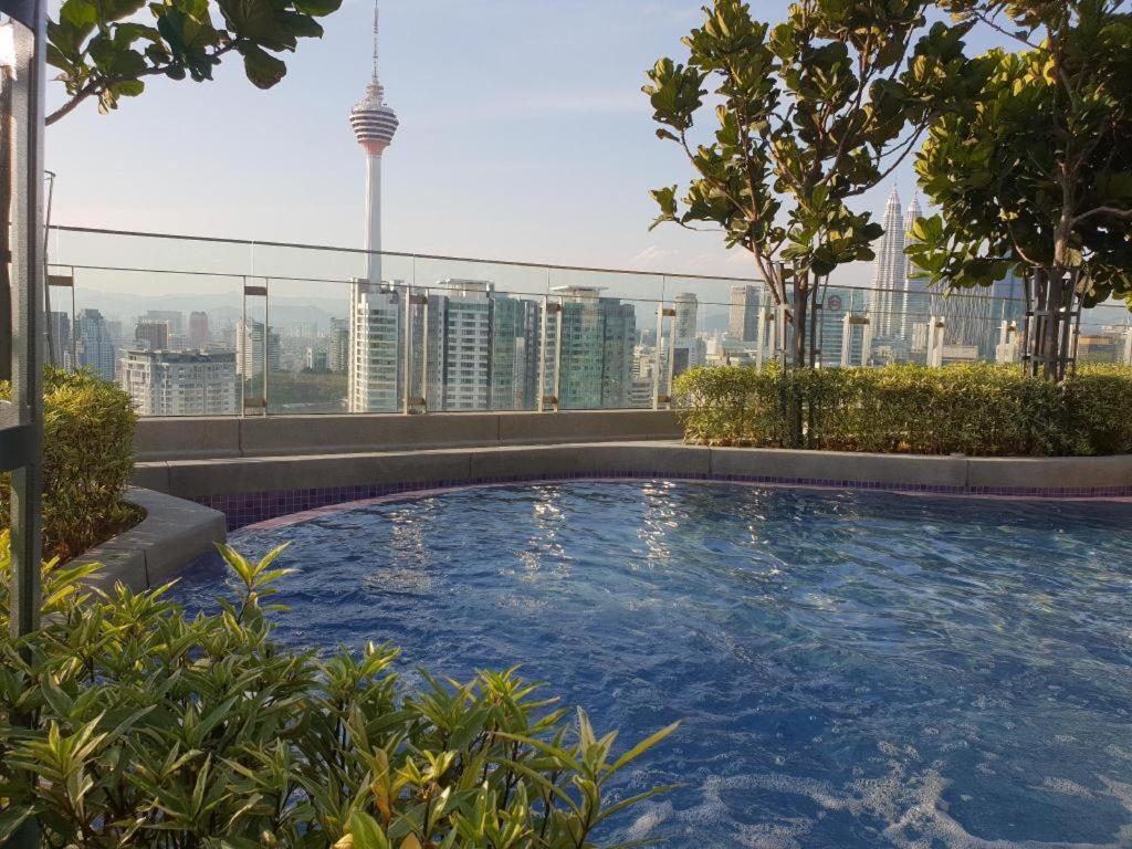 Ferienwohnung Infinity Skypool The Robertson Kl Kuala Lumpur Exterior foto